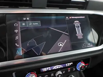 AUDI Q3 45 TFSI e S-Line LED Navi AHK Virtual Cockpit