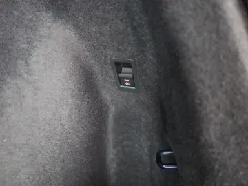 AUDI Q3 45 TFSI e S-Line LED Navi AHK Virtual Cockpit