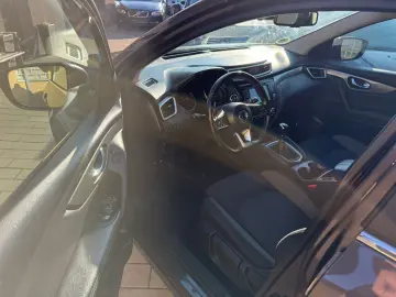 NISSAN Qashqai 1.3 DIG-T