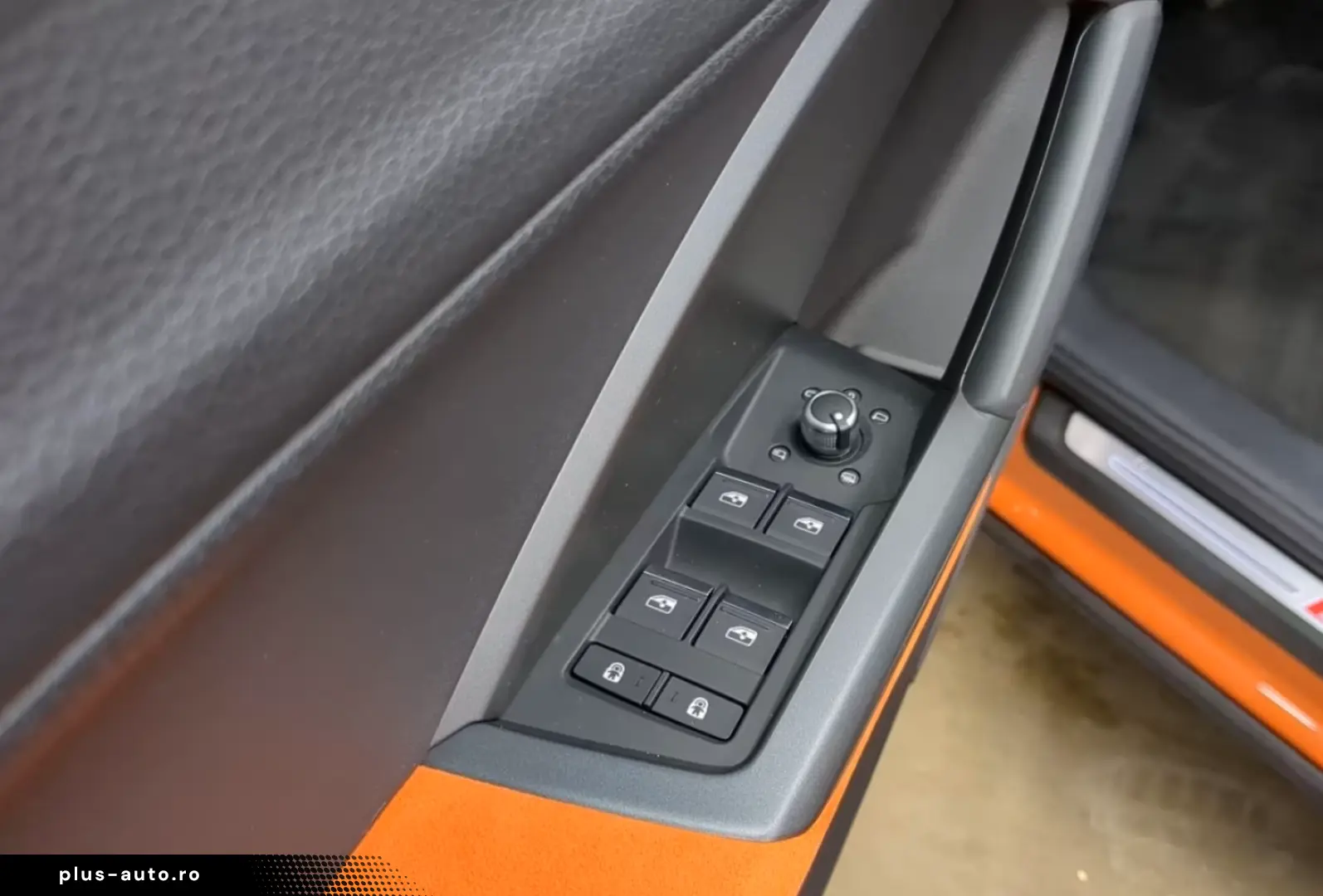 AUDI Q3 45 TFSI e S-Line Navi LED Pano Rückfahrkamera