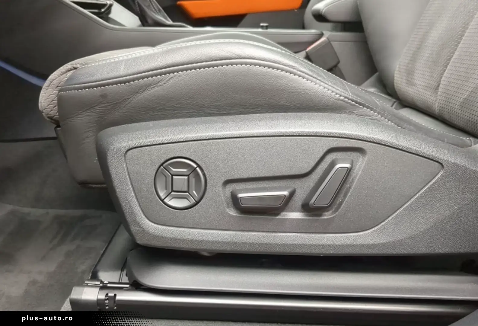 AUDI Q3 45 TFSI e S-Line Navi LED Pano Rückfahrkamera