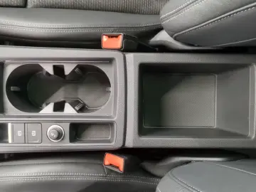 AUDI Q3 45 TFSI e S-Line Navi LED Pano Rückfahrkamera