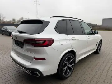 BMW X5 30d M Sport Shadow -HUD-ACC-Pano-360K-21Zoll