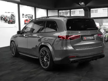 MERCEDES-BENZ GLS 63 AMG