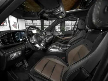 MERCEDES-BENZ GLS 63 AMG