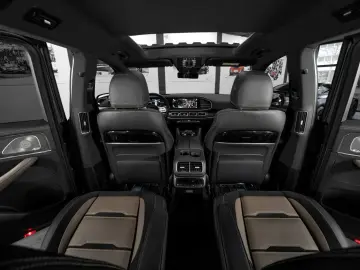 MERCEDES-BENZ GLS 63 AMG