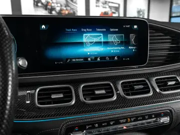 MERCEDES-BENZ GLS 63 AMG