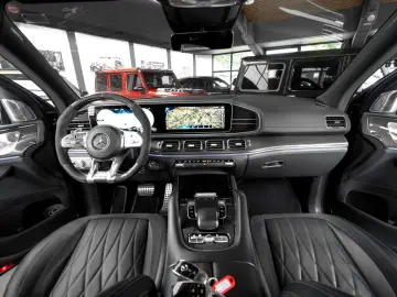 MERCEDES-BENZ GLS 63 AMG 4M