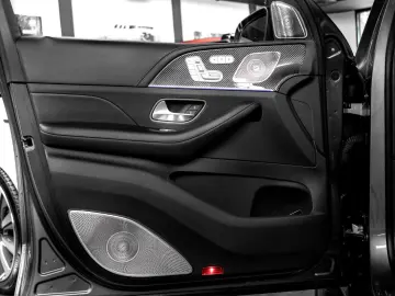 MERCEDES-BENZ GLS 63 AMG 4M