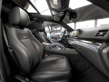 MERCEDES-BENZ GLS 63 AMG 4M