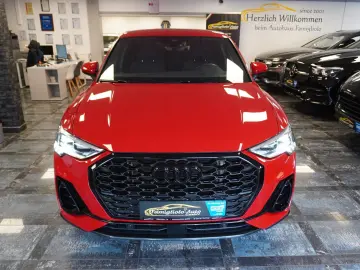 AUDI Q3 Sportback 45 TFSI e S line Matrix Aluräd Navi