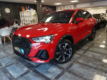 AUDI Q3 Sportback 45 TFSI e S line Matrix Aluräd Navi