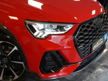 AUDI Q3 Sportback 45 TFSI e S line Matrix Aluräd Navi
