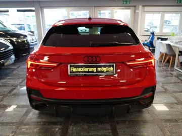 AUDI Q3 Sportback 45 TFSI e S line Matrix Aluräd Navi