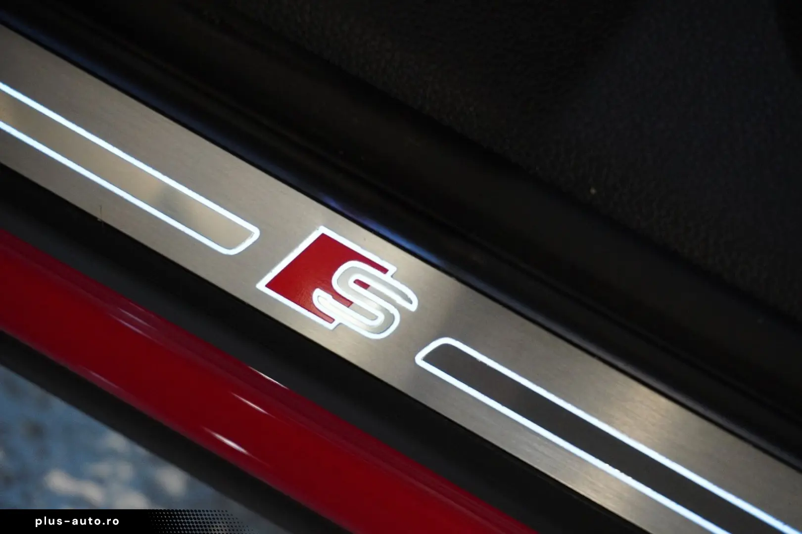 AUDI Q3 Sportback 45 TFSI e S line Matrix Aluräd Navi