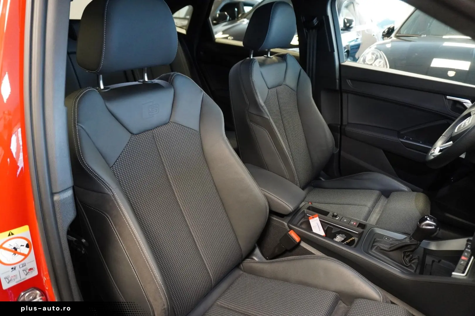 AUDI Q3 Sportback 45 TFSI e S line Matrix Aluräd Navi