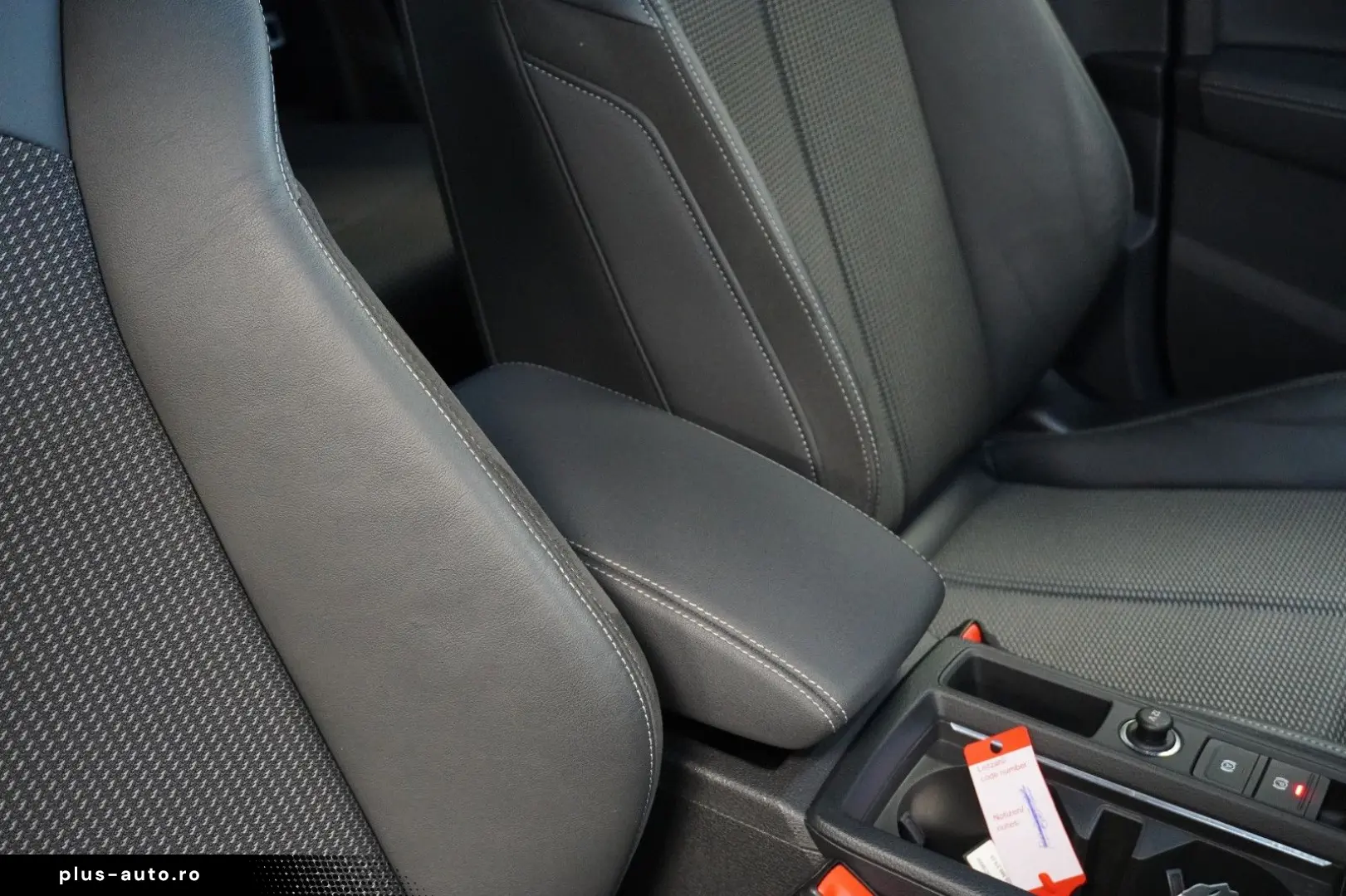 AUDI Q3 Sportback 45 TFSI e S line Matrix Aluräd Navi