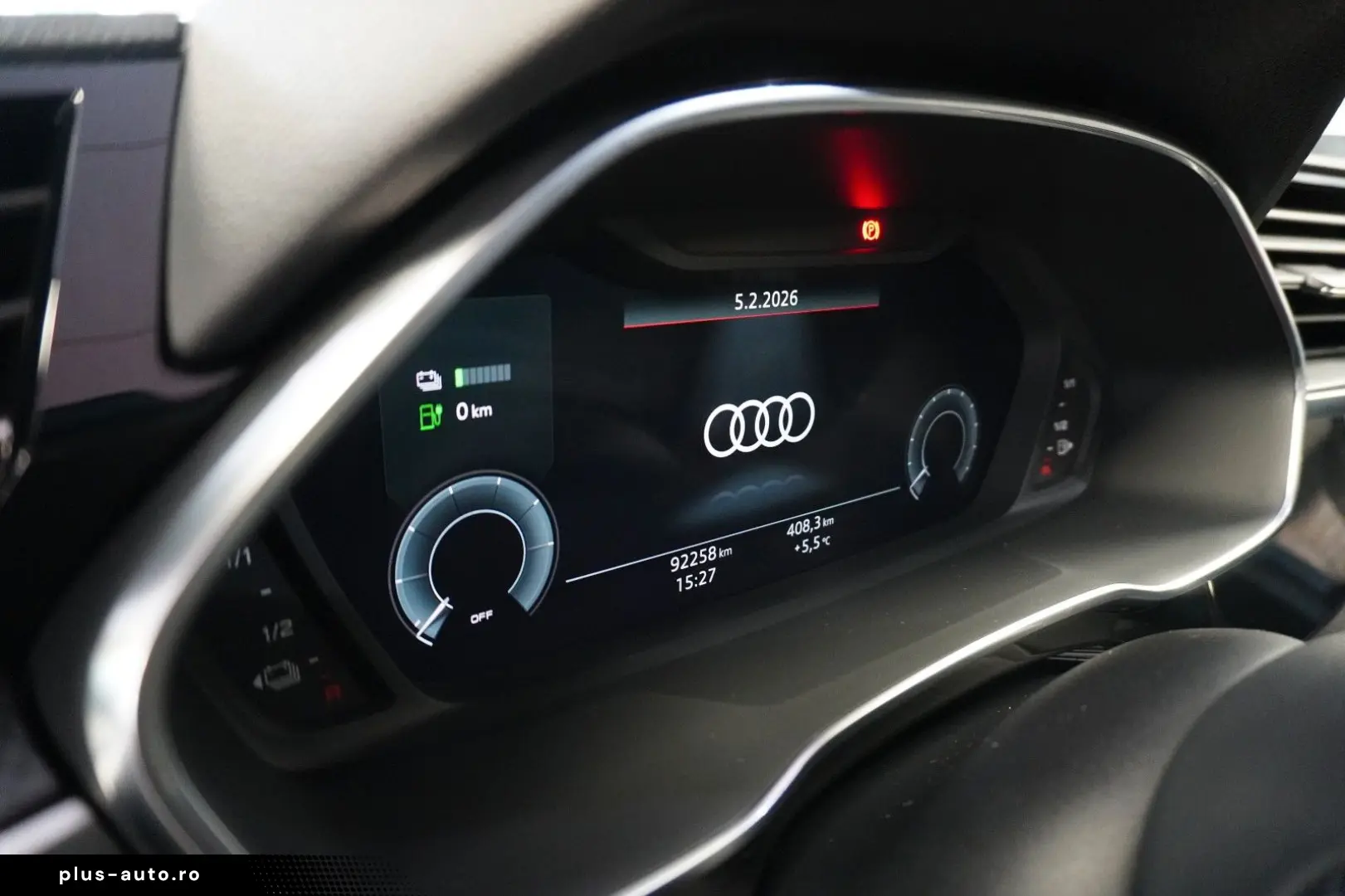 AUDI Q3 Sportback 45 TFSI e S line Matrix Aluräd Navi