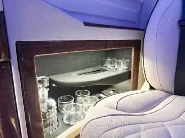 Mercedes-Benz Sprinter 519   319 VIP Luxury VAN