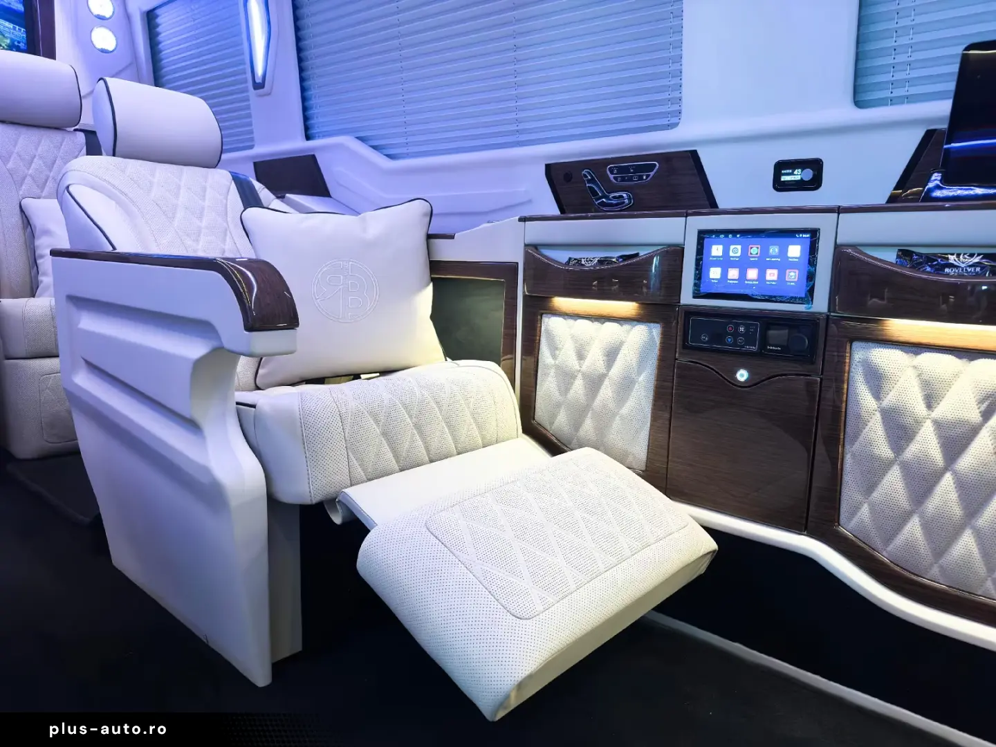 Mercedes-Benz Sprinter 519   319 VIP Luxury VAN