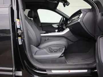 AUDI Q7 50 TDI S-Line FACELIFT BLACK-P. 7-Si ALLRADL.