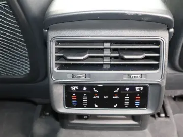 AUDI Q7 50 TDI S-Line FACELIFT BLACK-P. 7-Si ALLRADL.