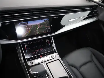 AUDI Q7 50 TDI S-Line FACELIFT BLACK-P. 7-Si ALLRADL.