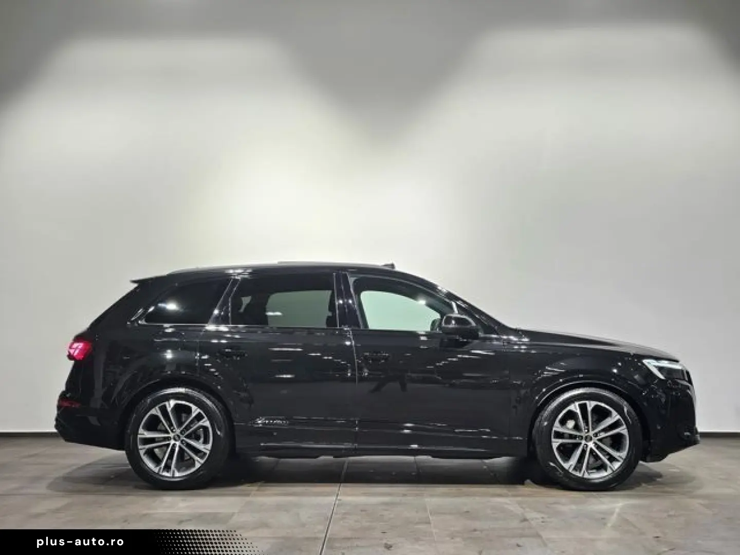 AUDI Q7 50 TDI S Line Black 7Sitz Pano Matrix All-len
