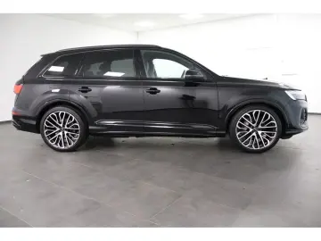 AUDI Q7 50 TDI quattro S line Navi Matrix AHK HUD