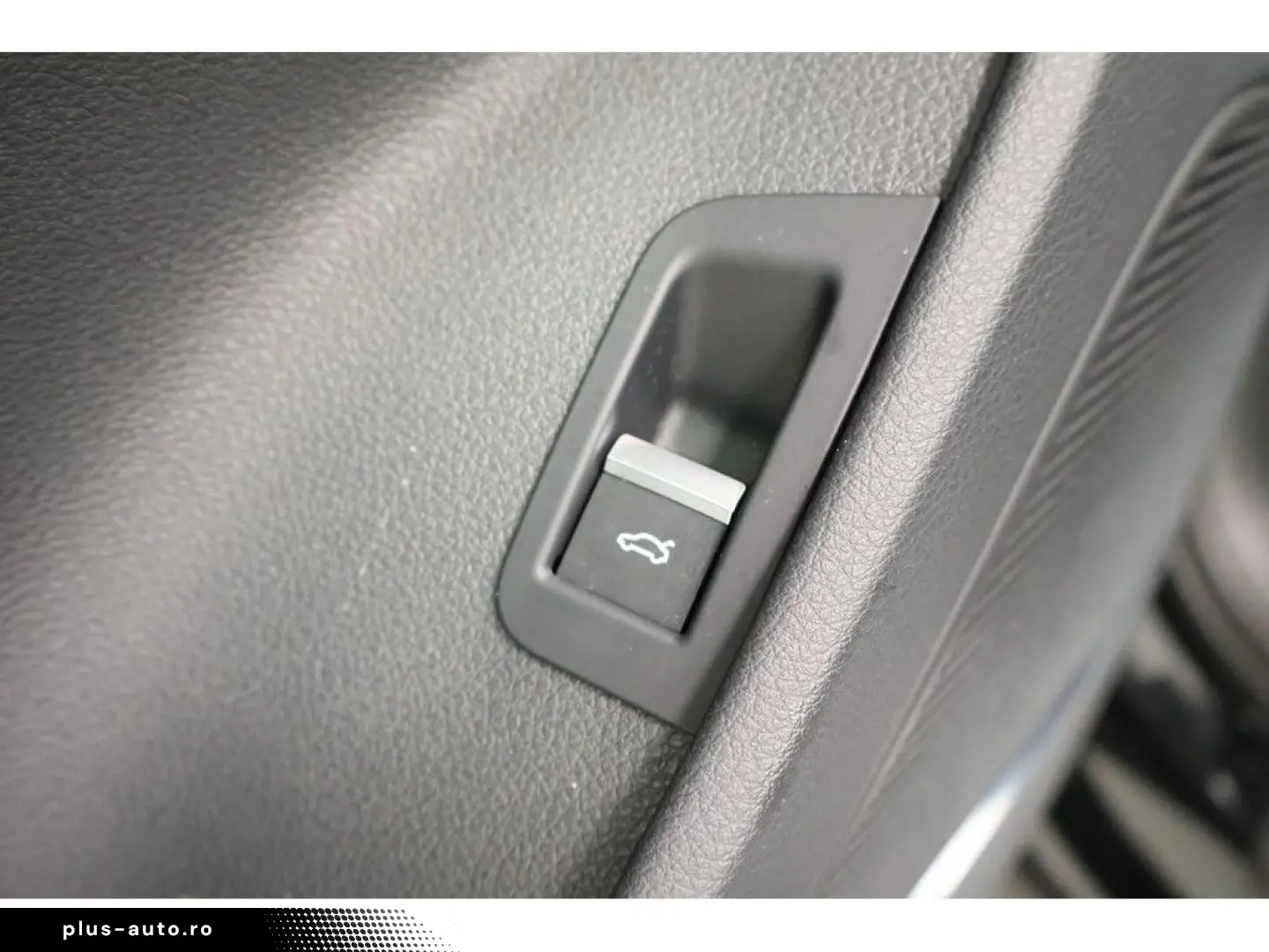 AUDI Q7 50 TDI quattro S line Navi Matrix AHK HUD