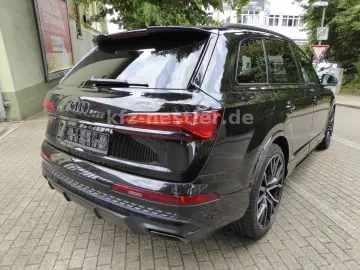 AUDI Q7 50 TDI Facelift 2x S line Pano 22  7-Sitz AHK