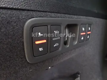 AUDI Q7 50 TDI Facelift 2x S line Pano 22  7-Sitz AHK