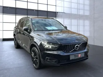 VOLVO XC 40 R Design AWD Bluetooth Navi LED Klima