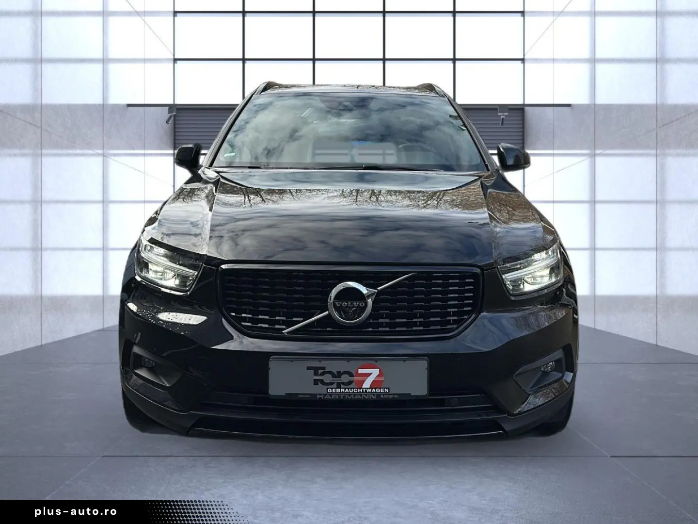 VOLVO XC 40 R Design AWD Bluetooth Navi LED Klima