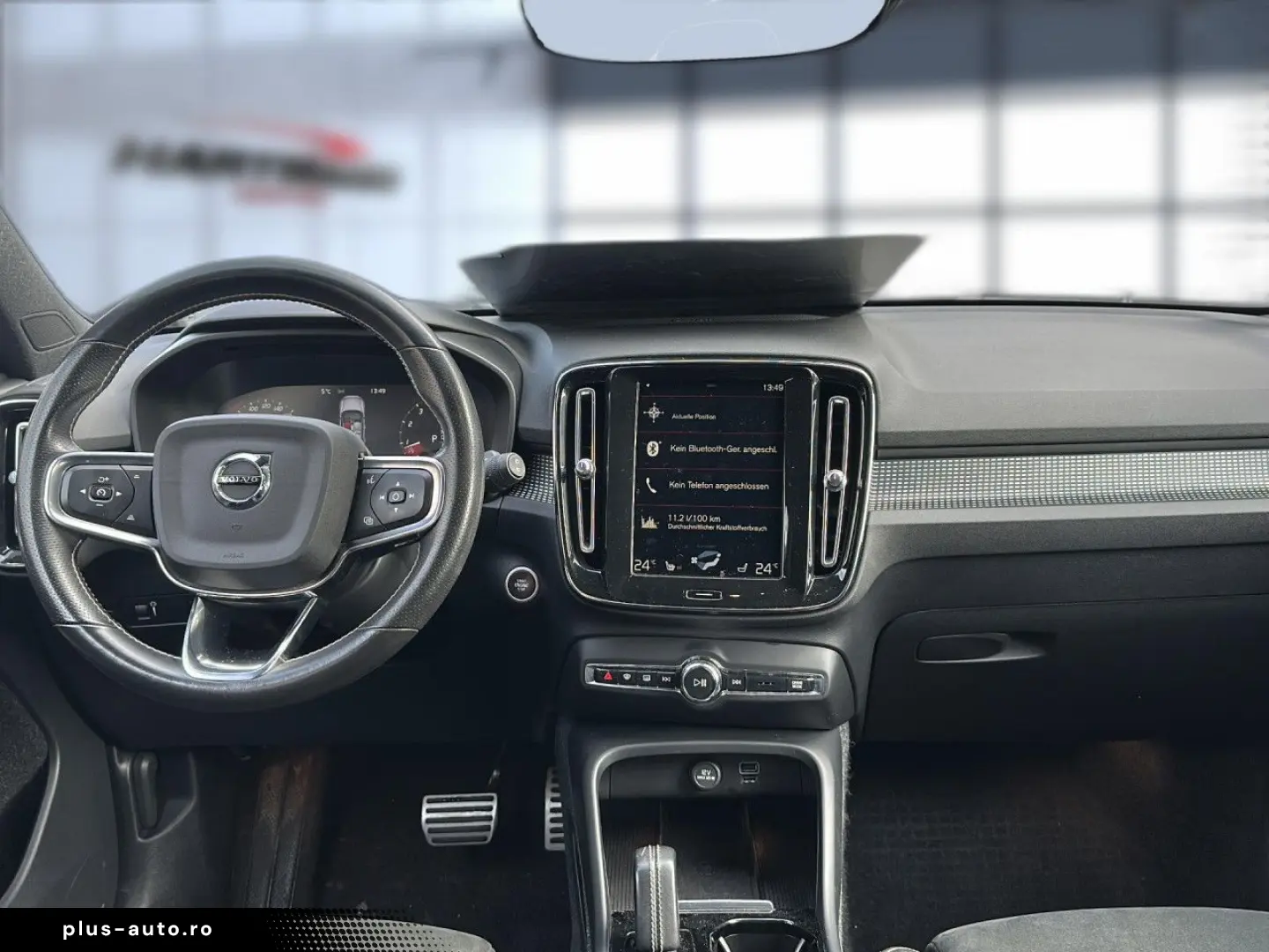 VOLVO XC 40 R Design AWD Bluetooth Navi LED Klima