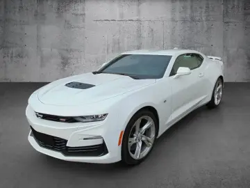 Chevrolet Camaro 2SS 6.2 V8