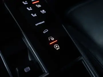 PORSCHE Macan PDK - 360  - Bose - sportchrono -