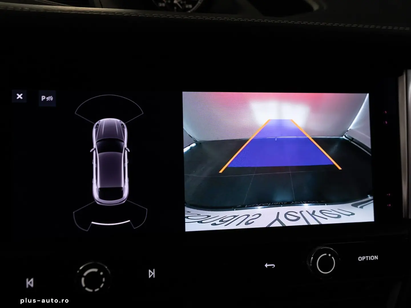 PORSCHE Macan T  ACC PANO LUFT AHK BOSE PDLS