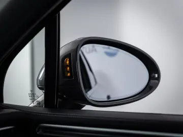 PORSCHE Macan T  ACC PANO LUFT AHK BOSE PDLS