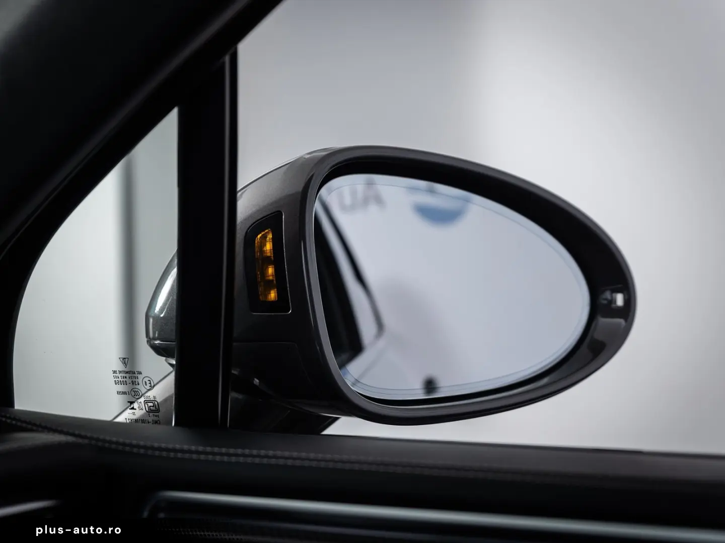 PORSCHE Macan T  ACC PANO LUFT AHK BOSE PDLS