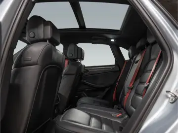 PORSCHE Macan S BOSE PASM Sportabgasanlage Surround View