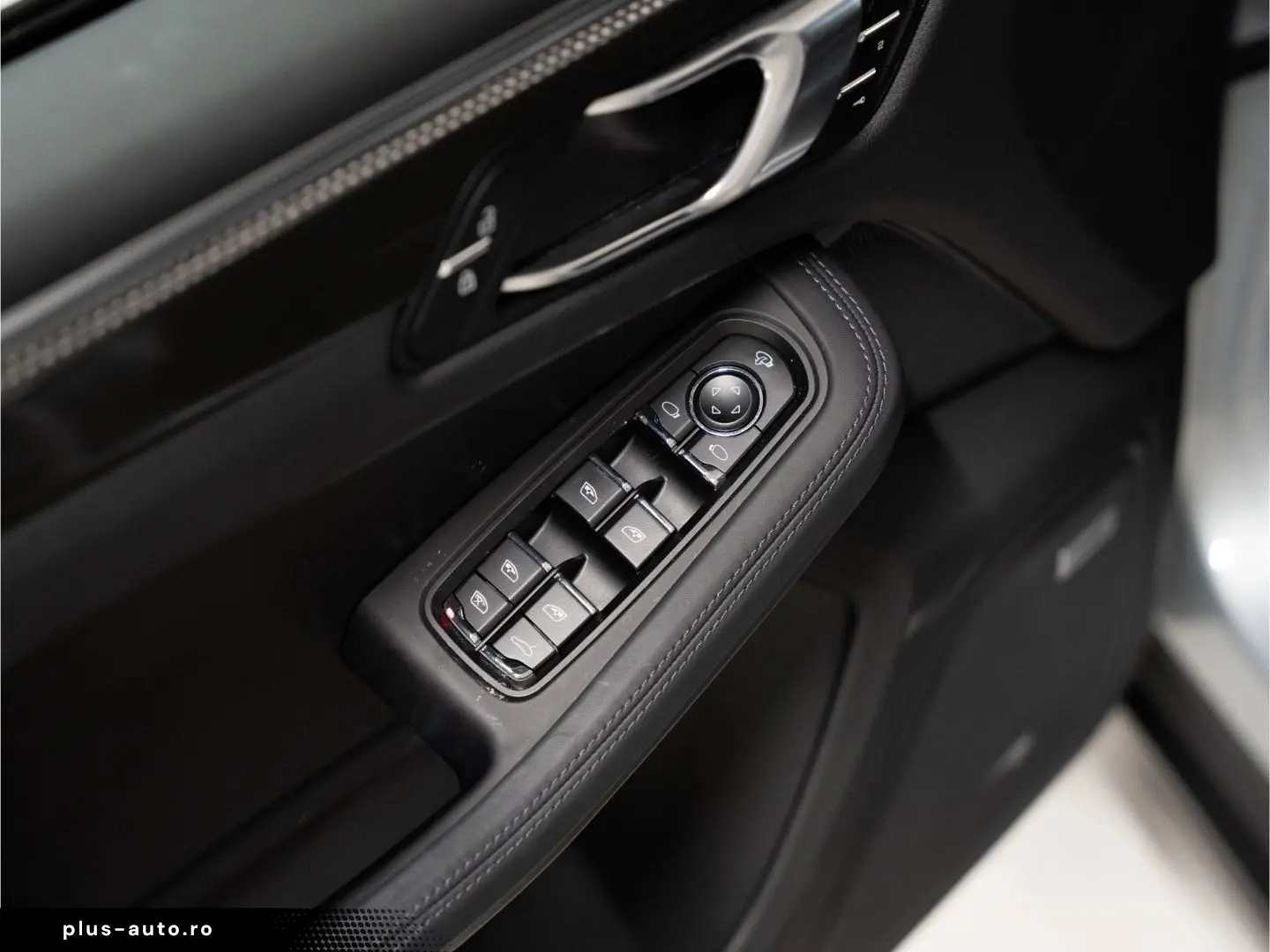 PORSCHE Macan S BOSE PASM Sportabgasanlage Surround View