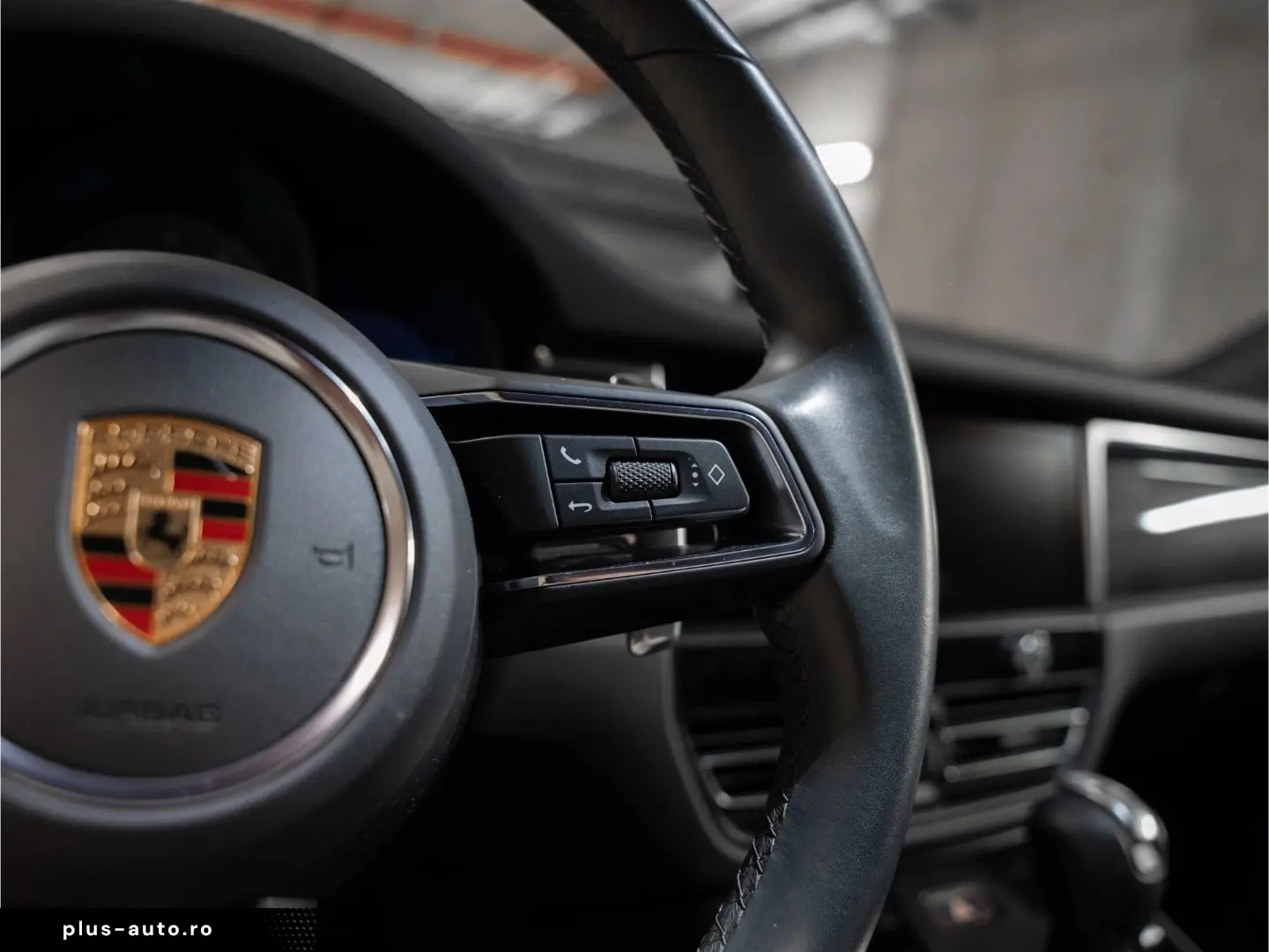 PORSCHE Macan S BOSE PASM Sportabgasanlage Surround View