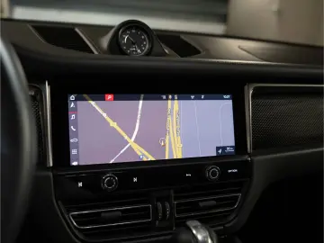 PORSCHE Macan S BOSE PASM Sportabgasanlage Surround View