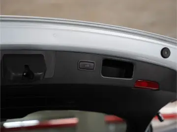 PORSCHE Macan S BOSE PASM Sportabgasanlage Surround View