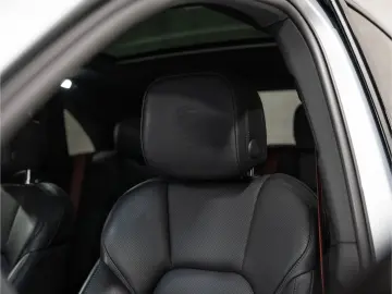 PORSCHE Macan S BOSE PASM Sportabgasanlage Surround View
