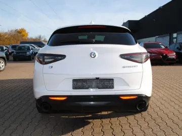 ALFA ROMEO Stelvio Veloce Q4  Premium Pack
