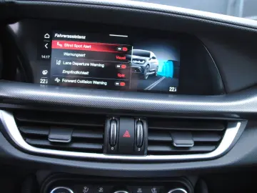 ALFA ROMEO Stelvio Veloce Q4  Premium Pack