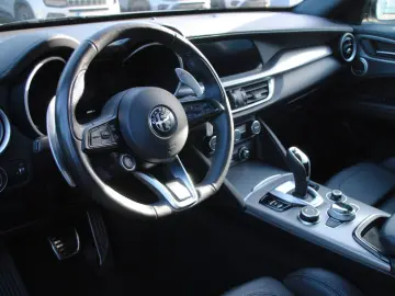 ALFA ROMEO Stelvio Veloce Q4  Premium Pack