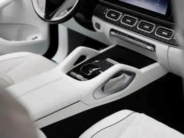 Mercedes-Benz GLS 600 Maybach